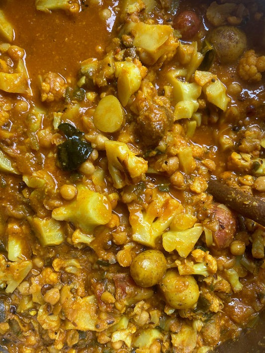 Soup - Chickpea Masala with Cauliflower